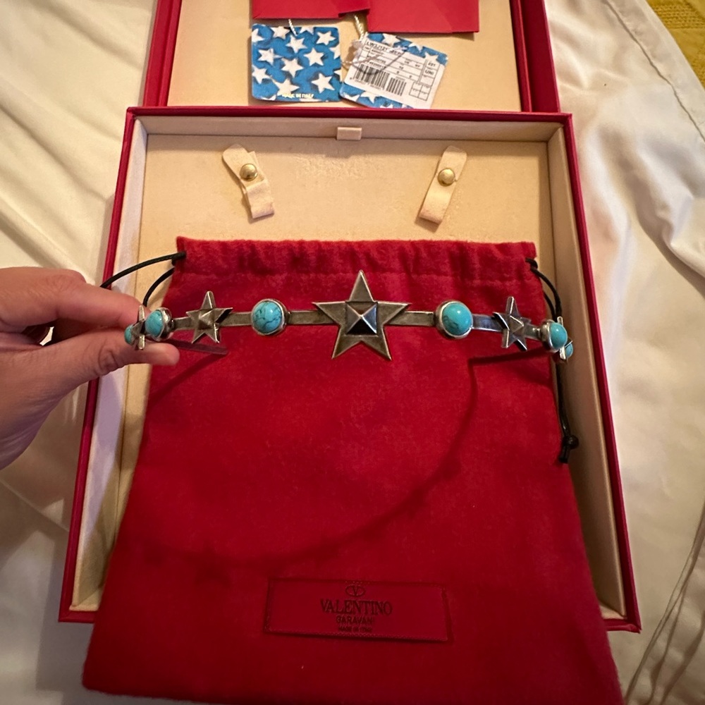 Valentino metal star crown head band